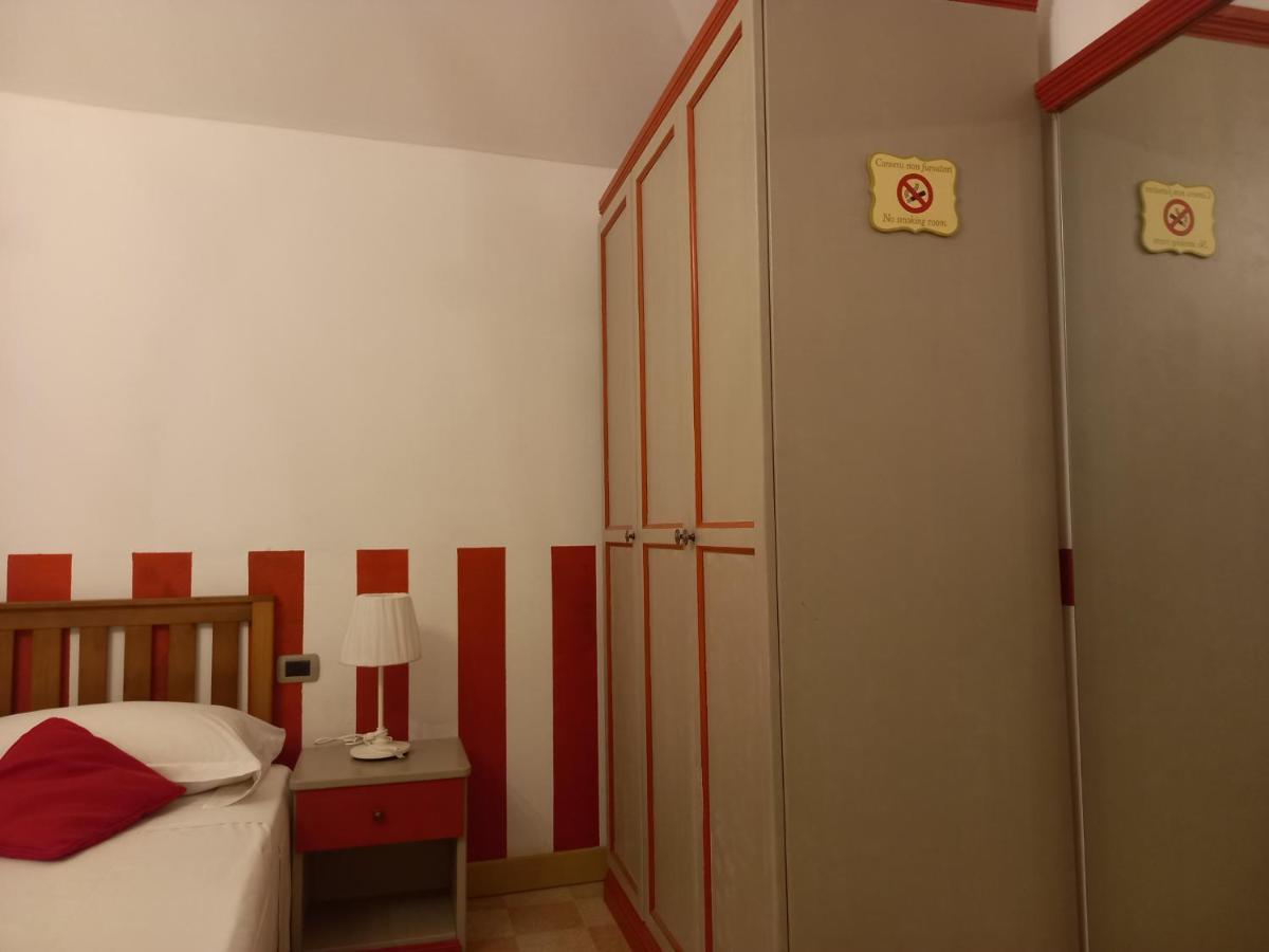 Residenza D'Epoca Locanda Del Cigno Nero Sant'Olcese Buitenkant foto
