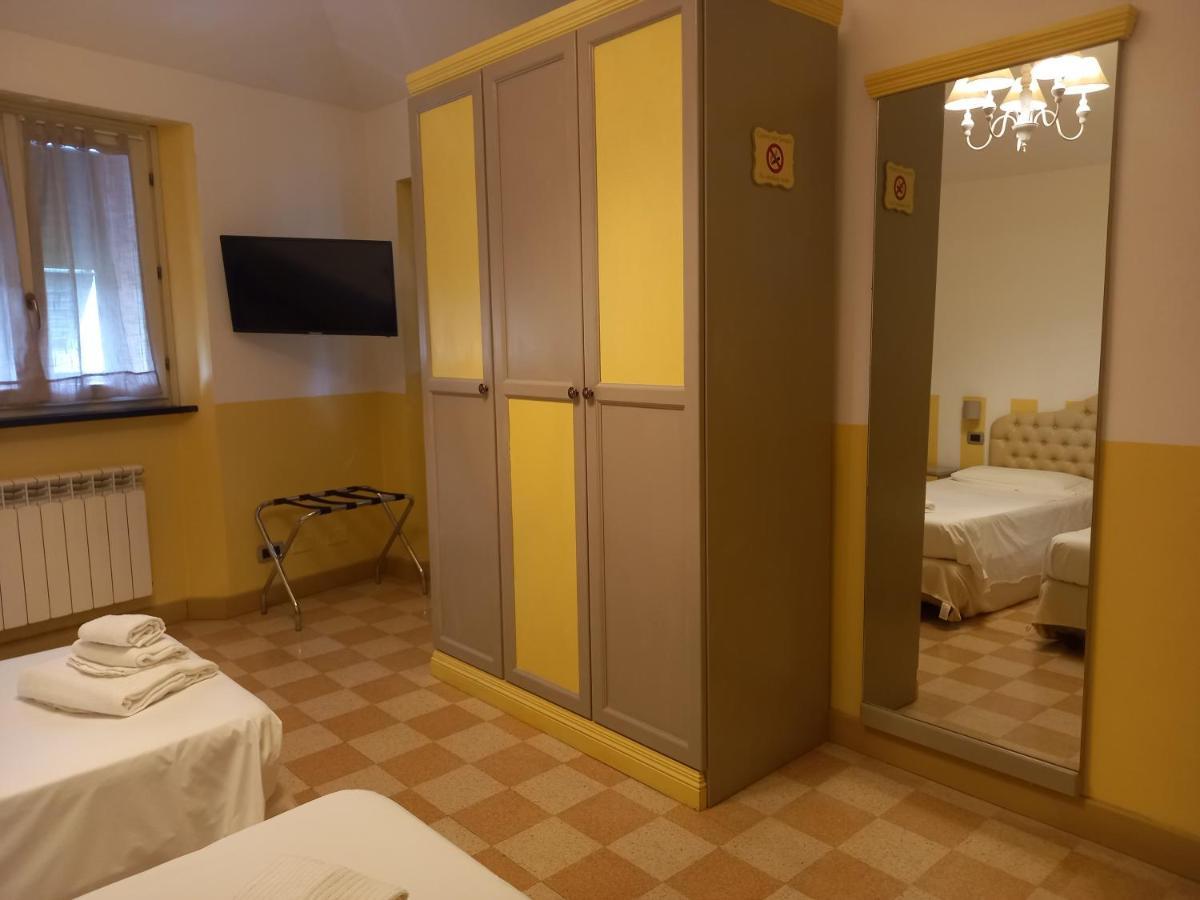 Residenza D'Epoca Locanda Del Cigno Nero Sant'Olcese Buitenkant foto