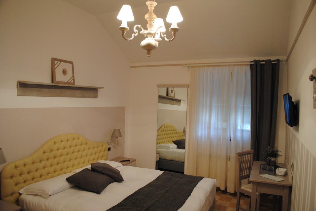 Residenza D'Epoca Locanda Del Cigno Nero Sant'Olcese Buitenkant foto