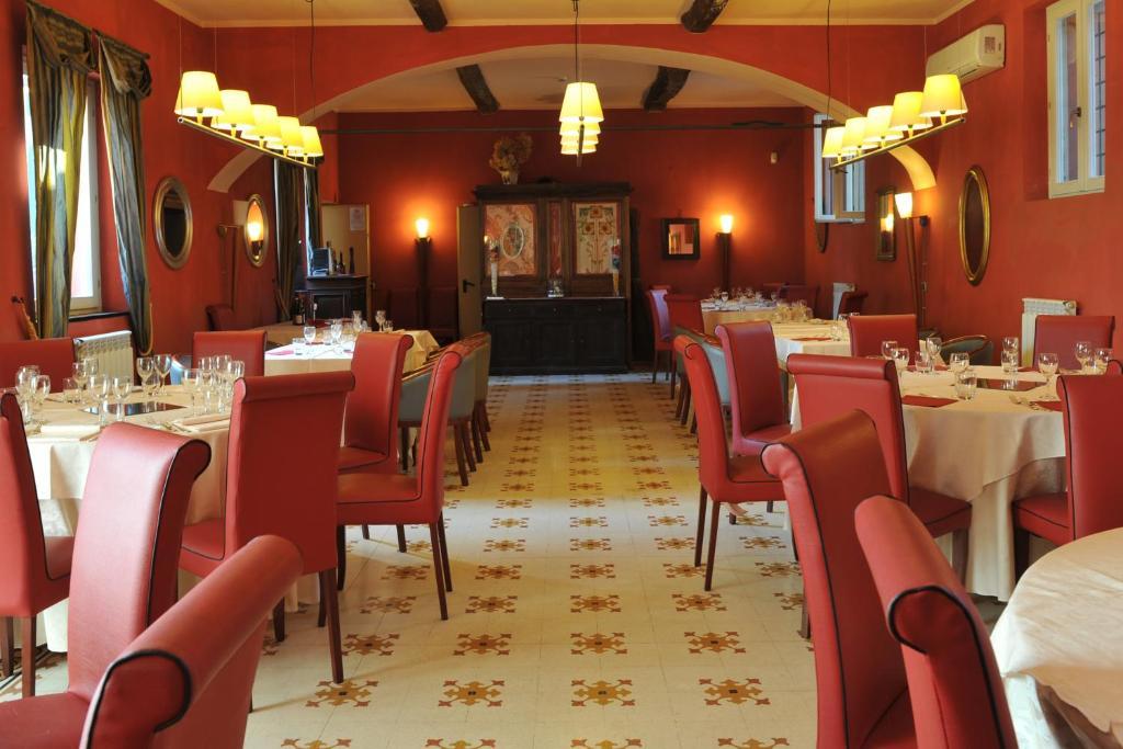 Residenza D'Epoca Locanda Del Cigno Nero Sant'Olcese Buitenkant foto